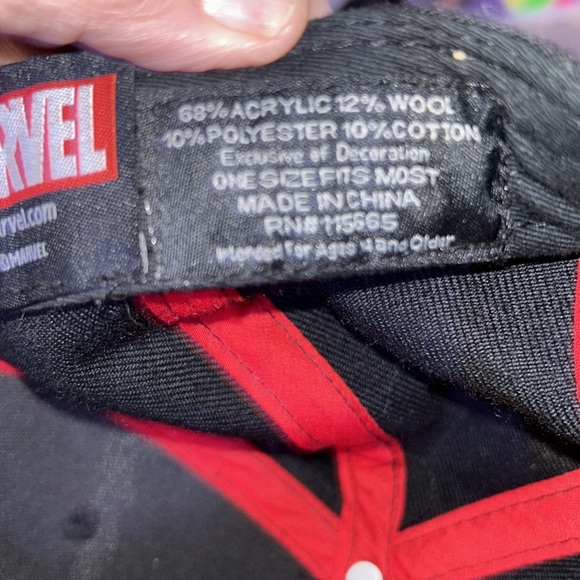 Spider-Man Ball Cap - Picture 6 of 6